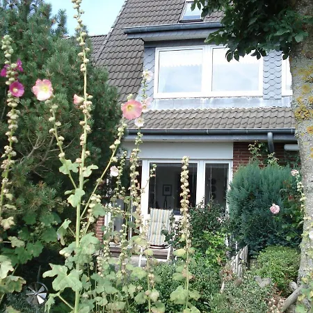 Reihenmittelhaus Süderend * Bannesdorf